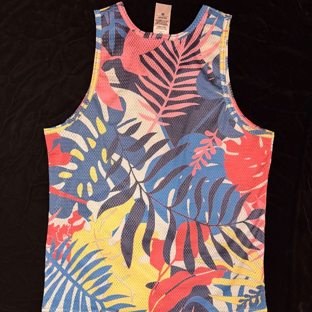 Timoteo Mesh Tank Top - Picture 2 of 2